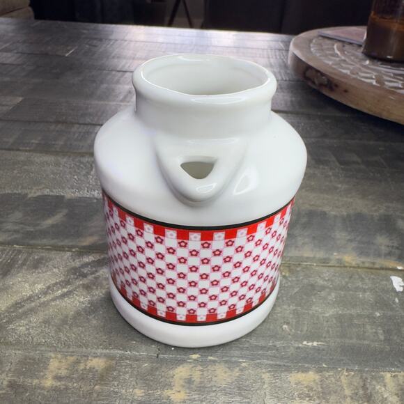 Linda Morgan Vintage Pair Of Chickens Red & White Gingham Pattern Creamer Dish - Picture 4 of 7